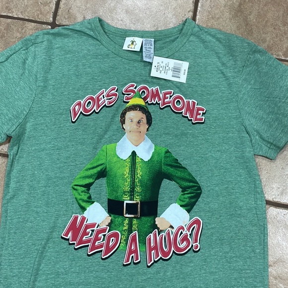 NWT Elf “ Does Someone Need A Hug? “ Shirt Size: Large - Picture 2 of 5